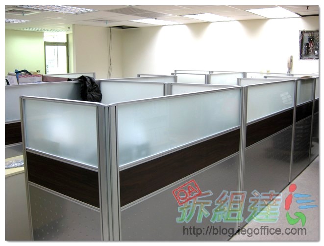 辦公家具-OA辦公屏風