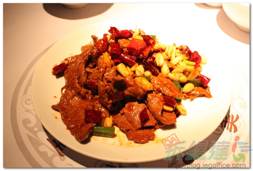 聚朋園-宮保牛肉 聚朋園-宮保牛肉