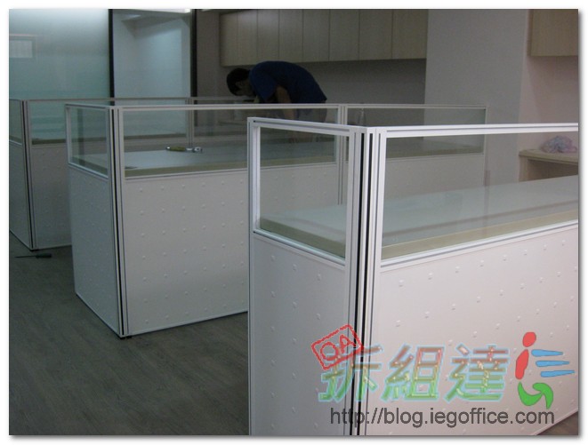 辦公家具-OA辦公屏風